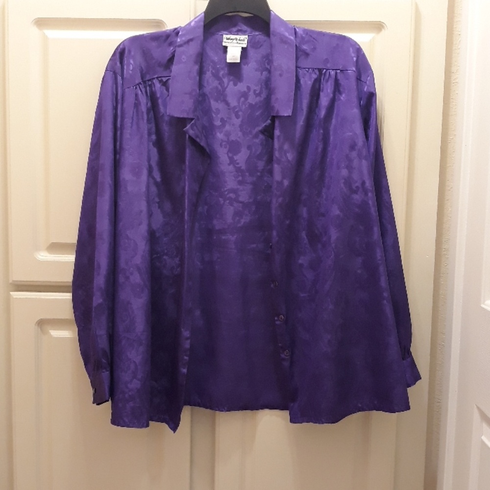 Women's Top